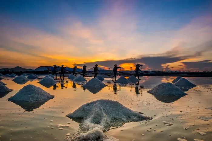 Framed Print : Salt Making in Khanh Hoa, Vietnam Framed Print : Salt Making in Khanh Hoa, Vietnam