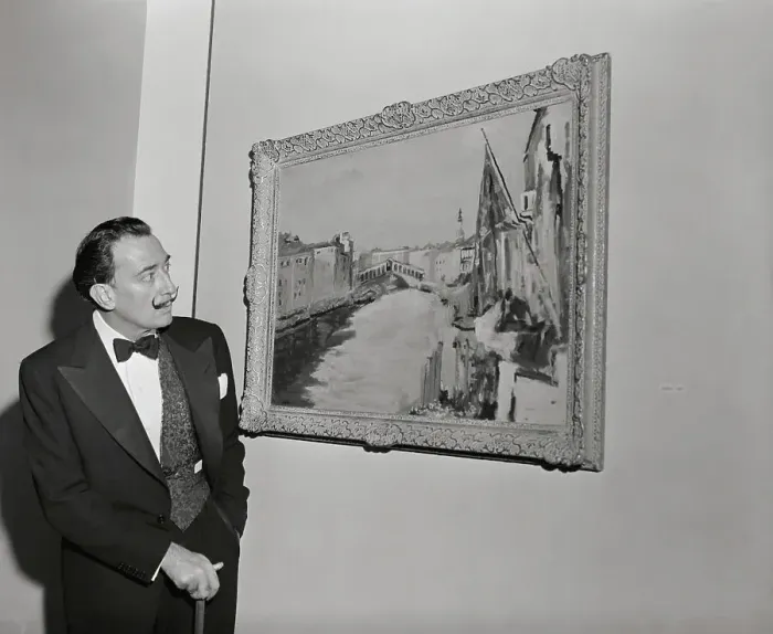 Framed Print : Salvador Dali with Painting by Sir Winston Churchill Framed Print : Salvador Dali with Painting by Sir Winston Churchill