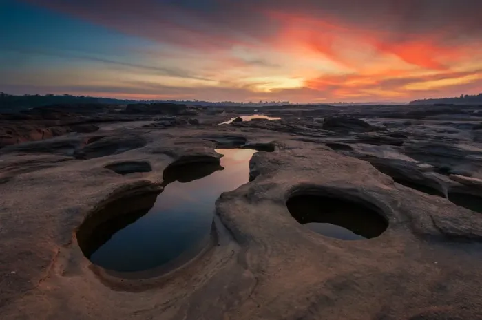 Framed Print : Sam Phan Bok, Ubon Ratchathani Framed Print : Sam Phan Bok, Ubon Ratchathani
