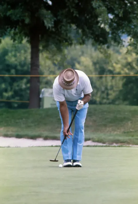 Framed Print : Sam Snead Putting at PGA