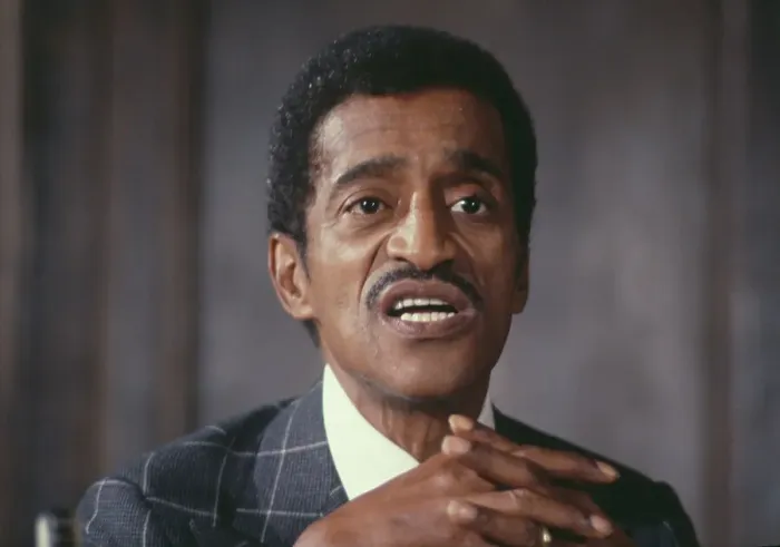 Framed Print : Sammy Davis Jr Framed Print : Sammy Davis Jr