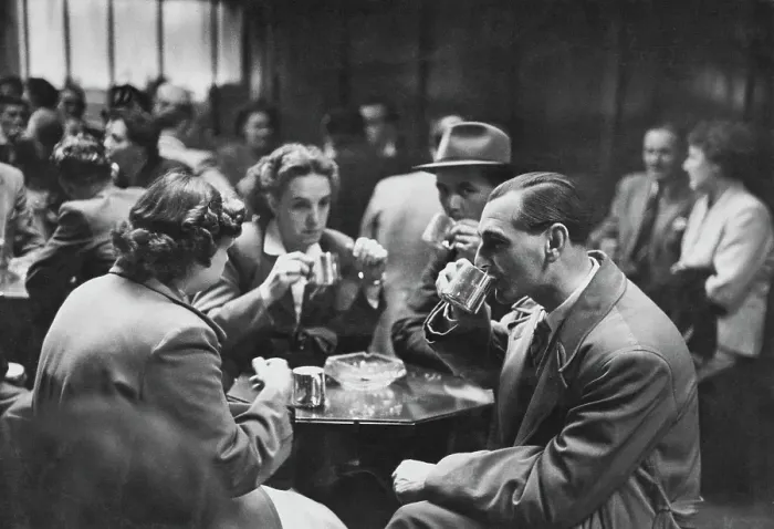 Framed Print : Sampling Guinness