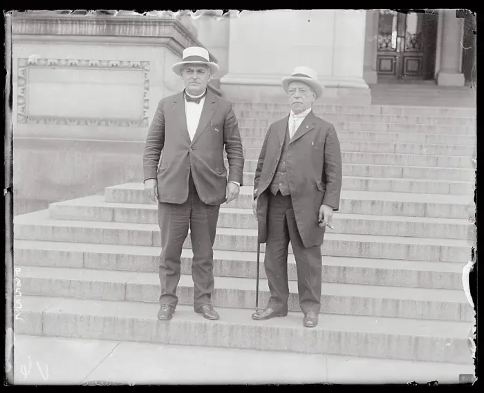 Framed Print : Samuel Gompers and Frank Morrison on Courthouse Steps Framed Print : Samuel Gompers and Frank Morrison on Courthouse Steps