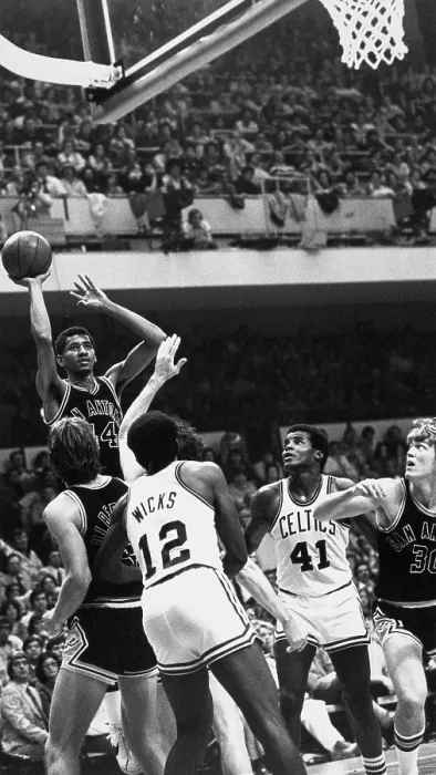 Framed Print : San Antonio Spurs Vs Boston Celtics Framed Print : San Antonio Spurs Vs Boston Celtics