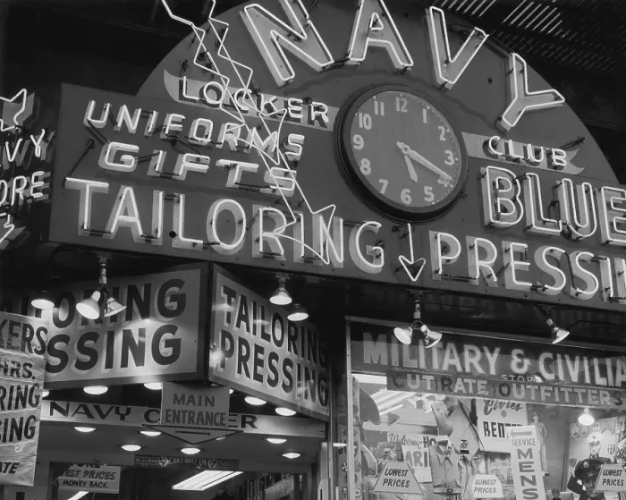 Framed Print : San Franscico Store Front Framed Print : San Franscico Store Front