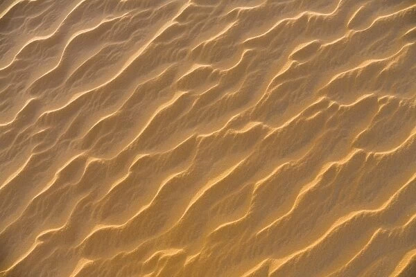 Sand structure, sand dunes in the Libyan Desert, Sahara, Libya, North Africa