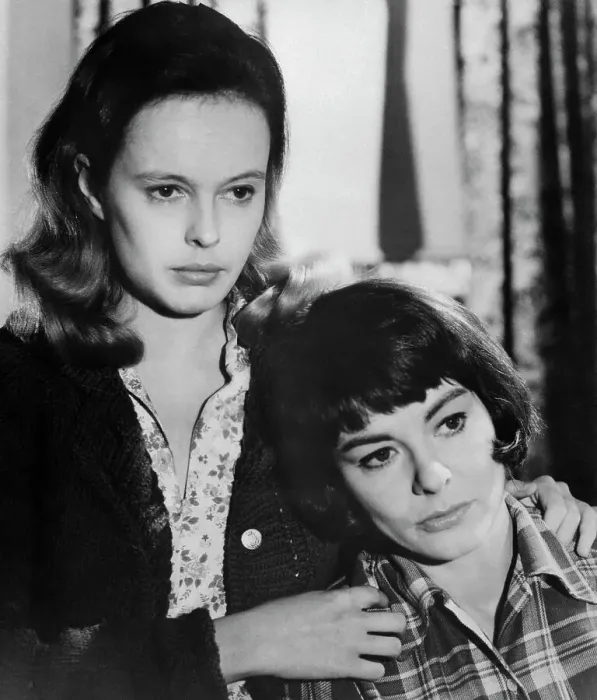 Framed Print : Sandy Dennis Comforting Anne Heywood Framed Print : Sandy Dennis Comforting Anne Heywood