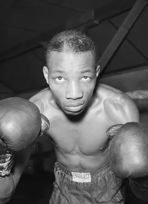 Framed Print : Sandy Saddler Posing with Raised Fists Framed Print : Sandy Saddler Posing with Raised Fists