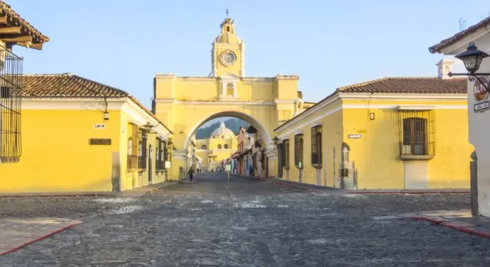 Framed Print : Santa Catalina Arch in Antigua Downtown District Framed Print : Santa Catalina Arch in Antigua Downtown District