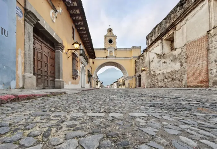 Framed Print : The Santa Catalina Arch, Antigua Guatemala, Sacatepequez, Guatemala, Latin America Framed Print : The Santa Catalina Arch, Antigua Guatemala, Sacatepequez, Guatemala, Latin America