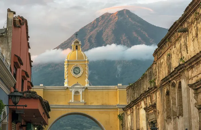 Framed Print : Santa Catalina Arch, Antigua, Guatemala, at sunrise Framed Print : Santa Catalina Arch, Antigua, Guatemala, at sunrise