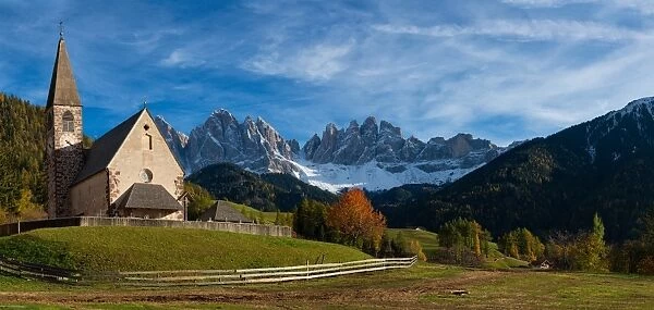 Santa Magdalena in Funes, South Tyrol, Trentino Alto Adige, Italy, Europe