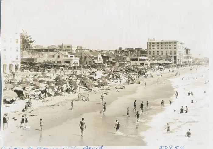 Framed Print : Santa Monica Beach in 1920 Framed Print : Santa Monica Beach in 1920
