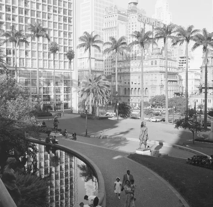 Framed Print : SAO PAULO, BRAZIL Framed Print : SAO PAULO, BRAZIL