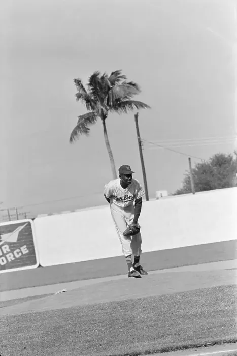 Framed Print : Satchel Paige on the Baseball Field Framed Print : Satchel Paige on the Baseball Field