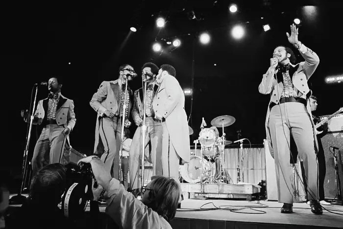 Framed Print : The Five Satins Framed Print : The Five Satins