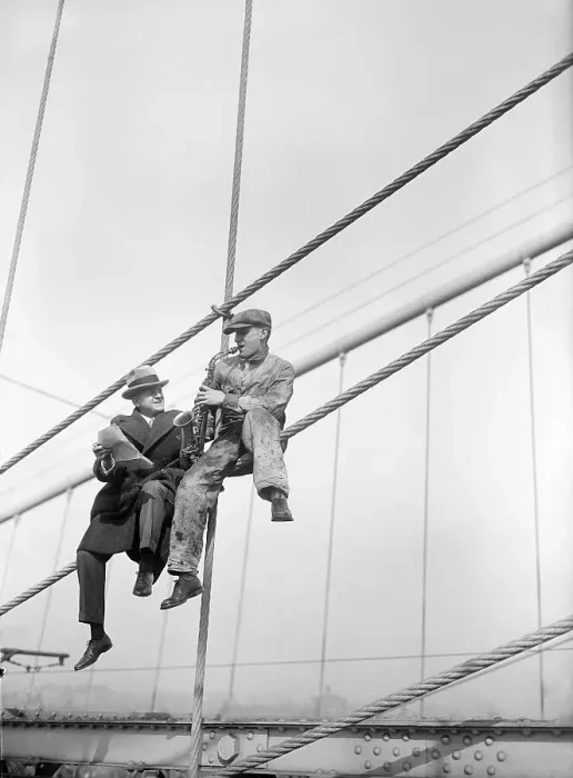 Framed Print : Saxophonist Ross Gorman and His Pupil Atop Brooklyn Bridge
