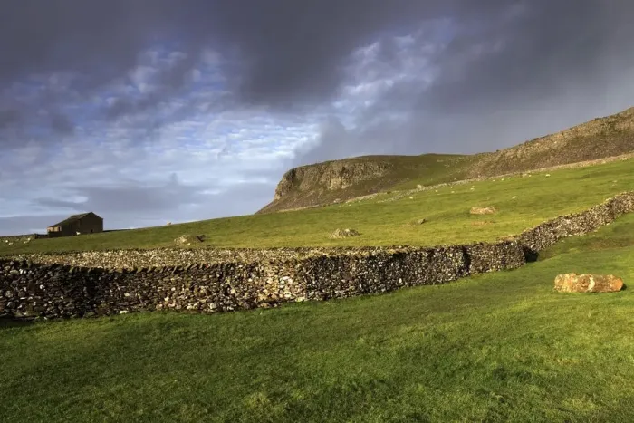 Framed Print : Scales Moor Ingleton, Yorkshire Dales Framed Print : Scales Moor Ingleton, Yorkshire Dales