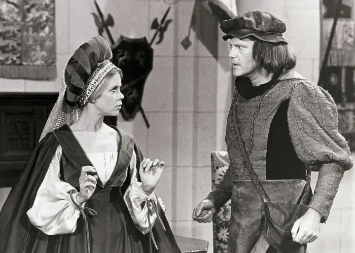  : Scene from Bewitched