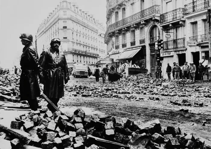 Framed Print : Scene Of Destruction After Paris Riots Framed Print : Scene Of Destruction After Paris Riots