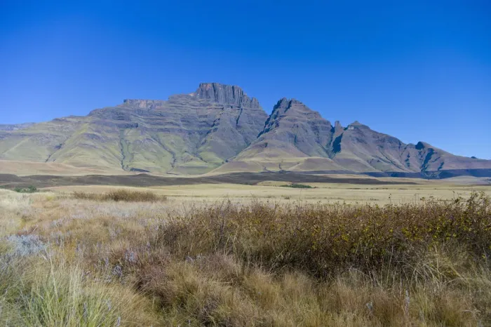 Framed Print : Scenic landscape of The Sterkhorn, previously Mount Memory, a challenging Drakensberg day hike, uKhahlamba Drakensberg Park, KwaZulu-Natal, South Africa Framed Print : Scenic landscape of The Sterkhorn, previously Mount Memory, a challenging Drakensberg day hike, uKhahlamba Drakensberg Park, KwaZulu-Natal, South Africa