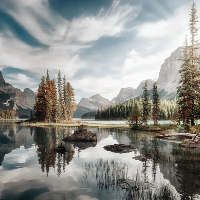 Framed Print : Scenic summer view at Spirit Island, Maligne Lake, Jasper National Park, Alberta, Canada Framed Print : Scenic summer view at Spirit Island, Maligne Lake, Jasper National Park, Alberta, Canada