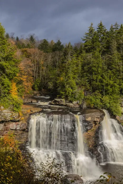 Framed Print : Scenic view of Blackwater Falls in Canaan Valley, Blackwater Falls State Park in Davis, West Virginia, USA Framed Print : Scenic view of Blackwater Falls in Canaan Valley, Blackwater Falls State Park in Davis, West Virginia, USA