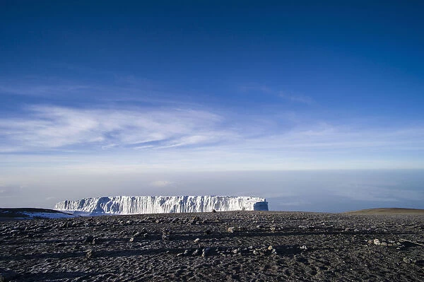 Scenic view of glaciers at Uhuru Peak, Kibo, Mount Kilimanjaro, Kilimanjaro Region, Tanzania