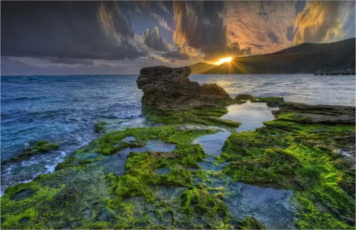 Framed Print : Scenically beautiful and a world heritage designated location, Lord Howe Island lies between the South Pacific ocean and the Tasman sea off the coast of New South Wales, Australia Framed Print : Scenically beautiful and a world heritage designated location, Lord Howe Island lies between the South Pacific ocean and the Tasman sea off the coast of New South Wales, Australia