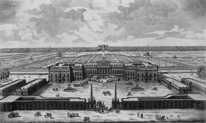 Framed Print : Schonbrunn Palace Framed Print : Schonbrunn Palace