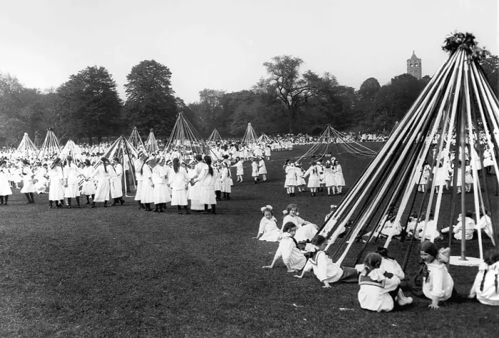 Framed Print : Schoolgirls in May Day Festival