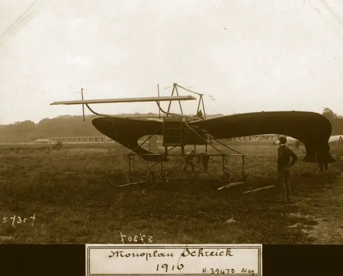 Framed Print : Schreick. 6th October 1910: The monoplane Diapason of unique wing shape Framed Print : Schreick. 6th October 1910: The monoplane Diapason of unique wing shape