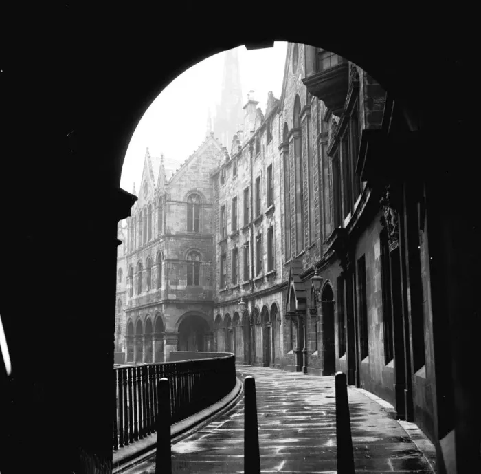 Framed Print : Scottish Backstreet Framed Print : Scottish Backstreet