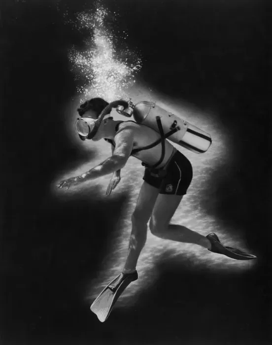 Framed Print : Scuba Diver Framed Print : Scuba Diver