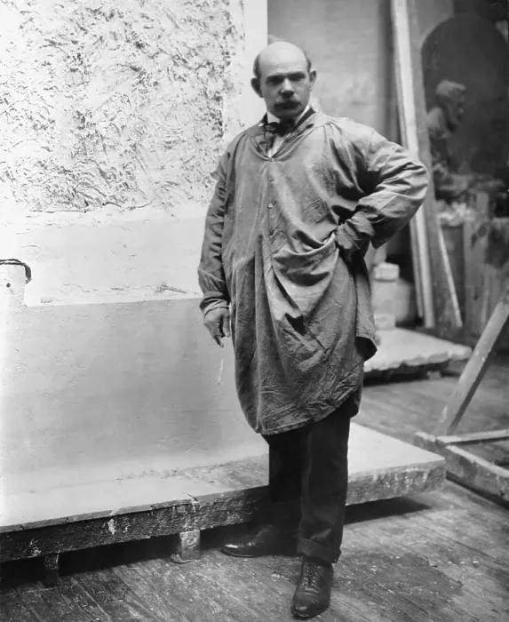 Framed Print : Sculptor Gutzon Borglum / Full Length Framed Print : Sculptor Gutzon Borglum / Full Length