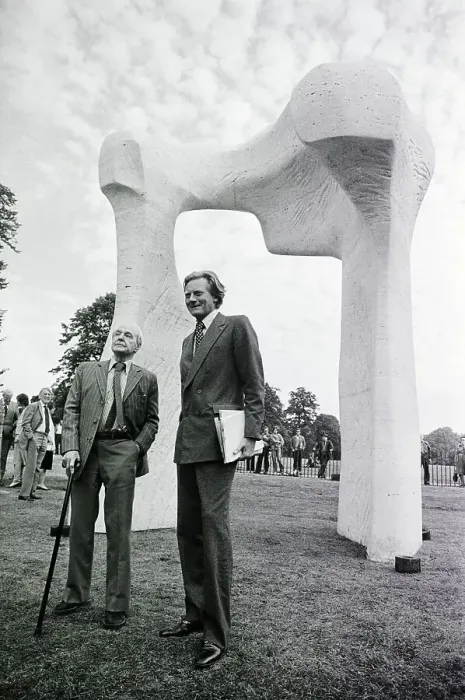 Framed Print : Sculptor Henry Moore & Michael Heseltine Framed Print : Sculptor Henry Moore & Michael Heseltine
