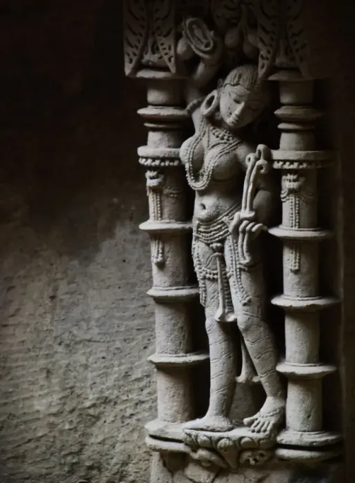 Framed Print : Sculpture at Rani-ki-Vav