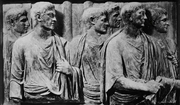 Framed Print : Sculpture of Roman Court Framed Print : Sculpture of Roman Court
