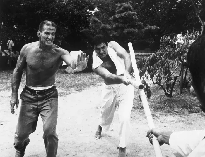 Framed Print : Sean Connery Learning Jojitsu for Film Framed Print : Sean Connery Learning Jojitsu for Film
