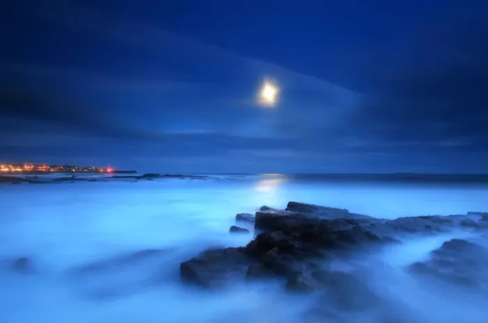 Framed Print : Seascape and moonrise Framed Print : Seascape and moonrise