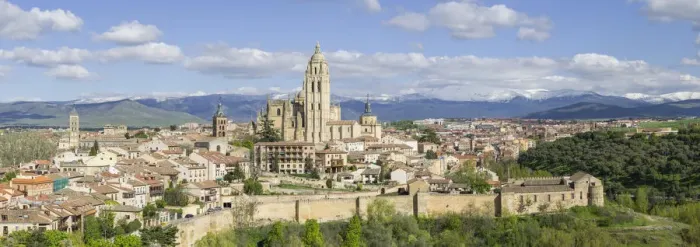 Framed Print : Segovia Cathedral and old town, Segovia, Castile and Leon, Spain Framed Print : Segovia Cathedral and old town, Segovia, Castile and Leon, Spain