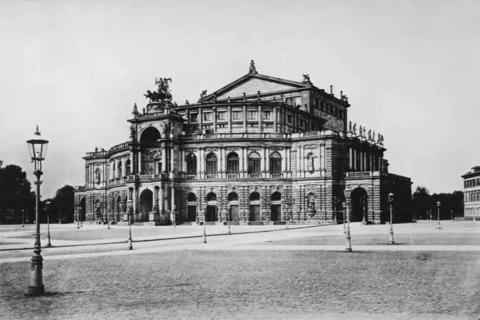 Framed Print : Semperoper Framed Print : Semperoper