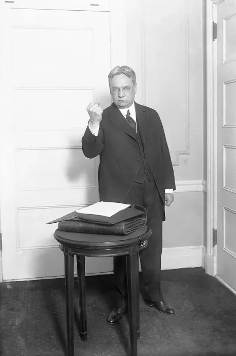 Framed Print : Senator Hiram Johnson Raising a Fist Framed Print : Senator Hiram Johnson Raising a Fist