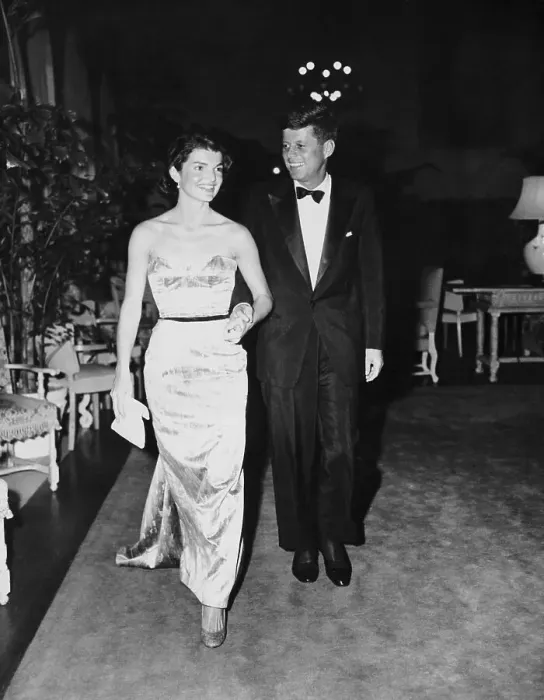 Framed Print : Senator John F. Kennedy and Wife Jacqueline Kennedy Framed Print : Senator John F. Kennedy and Wife Jacqueline Kennedy
