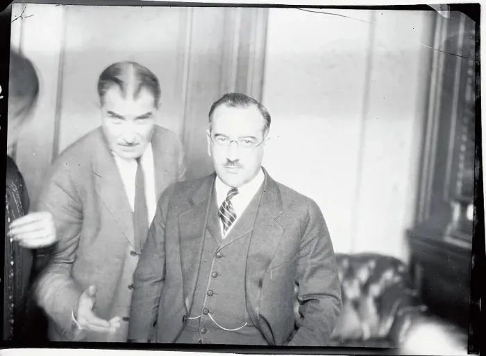 Framed Print : Senator Powers and Governor Toupin Discussing Filibuster