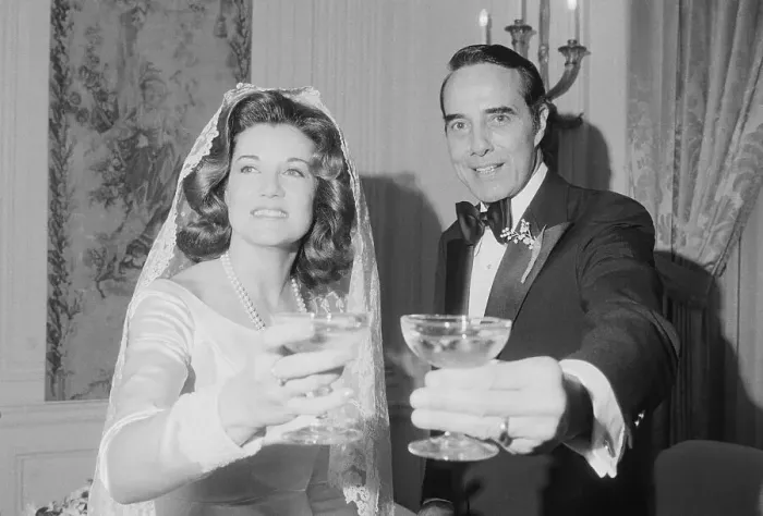 Framed Print : Senator Robert Dole And Bride Elizabeth Framed Print : Senator Robert Dole And Bride Elizabeth
