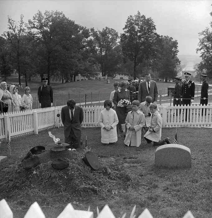 Framed Print : Senator Robert Kennedy Kneeling at Grave Framed Print : Senator Robert Kennedy Kneeling at Grave