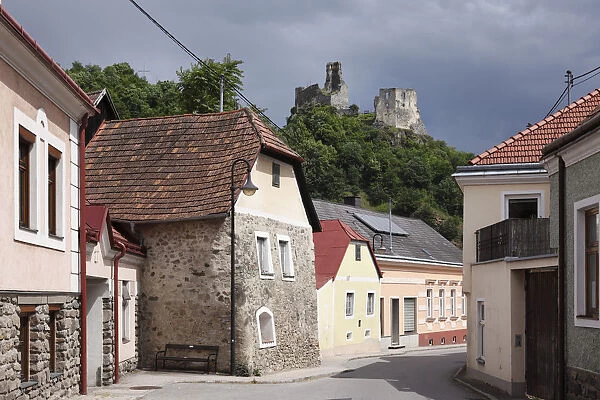 Senftenberg with castle ruins, Kremstal calley, Wachau, Lower Austria, Austria, Europe