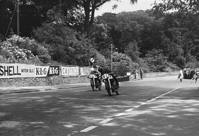 Framed Print : Senior TT Finish Framed Print : Senior TT Finish