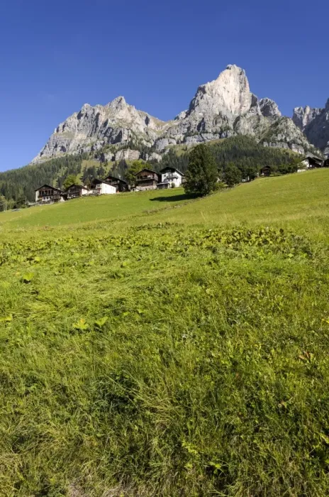 Framed Print : Settlement near Selva di Cadore, Dolomites, Italy, Europe Framed Print : Settlement near Selva di Cadore, Dolomites, Italy, Europe
